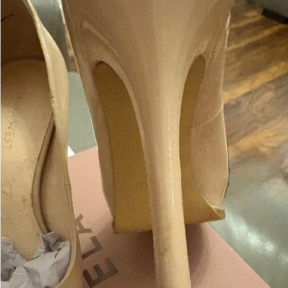 Nine West Beige Peep Toe Heels - Picture 2 of 3